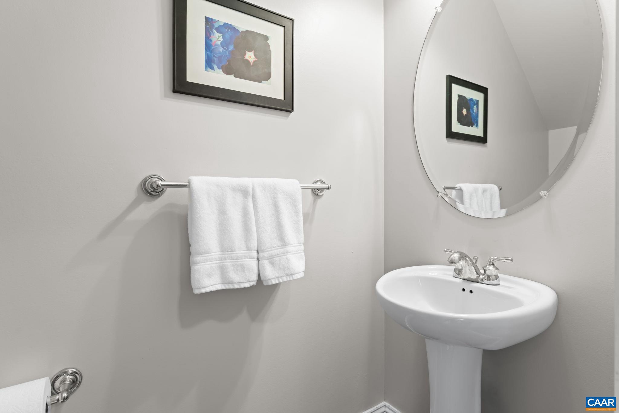 WESTHALL - Residential