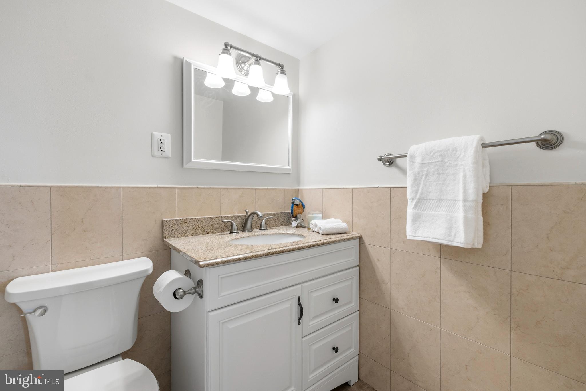 WHITEHALL - Residential