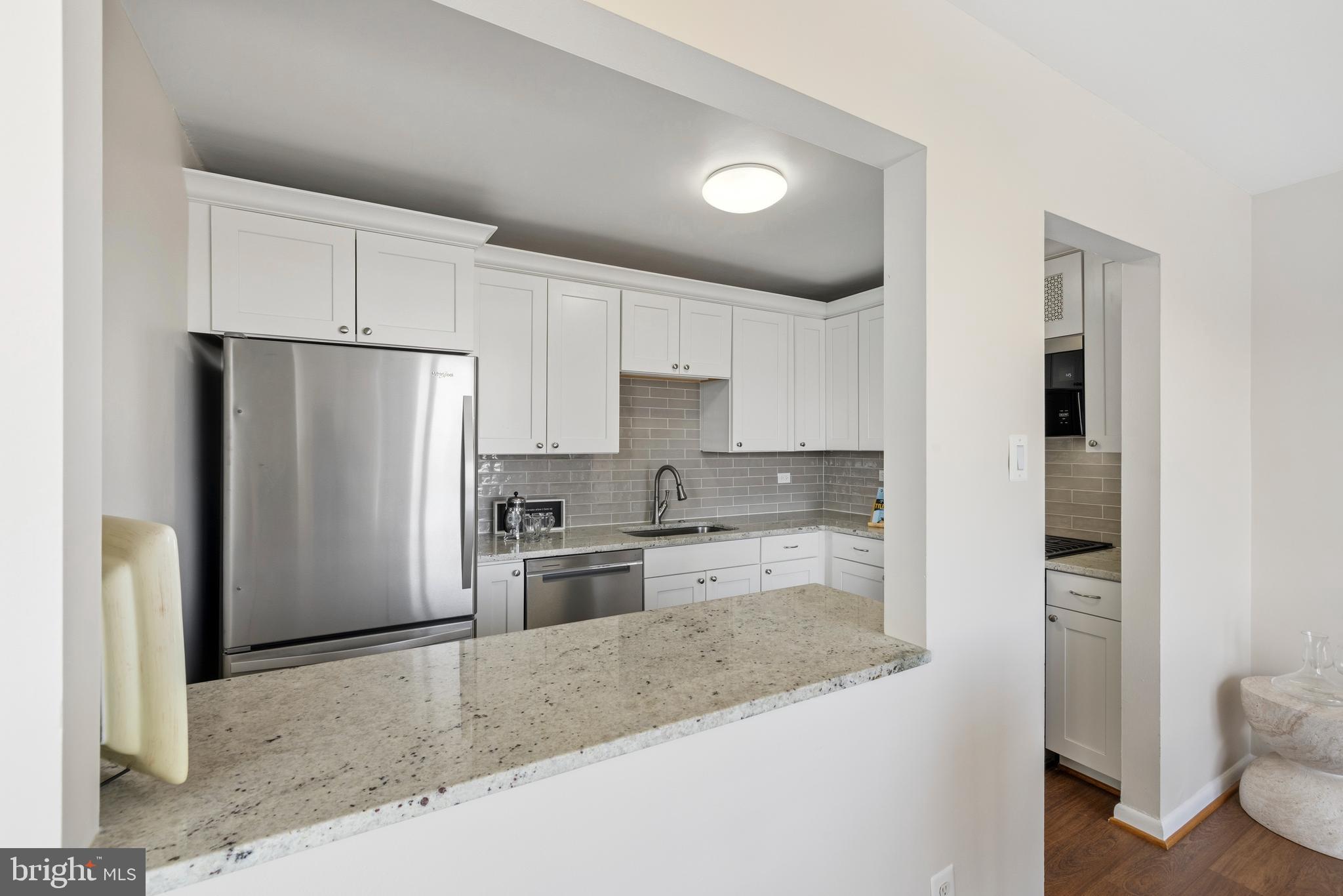 WHITEHALL - Residential