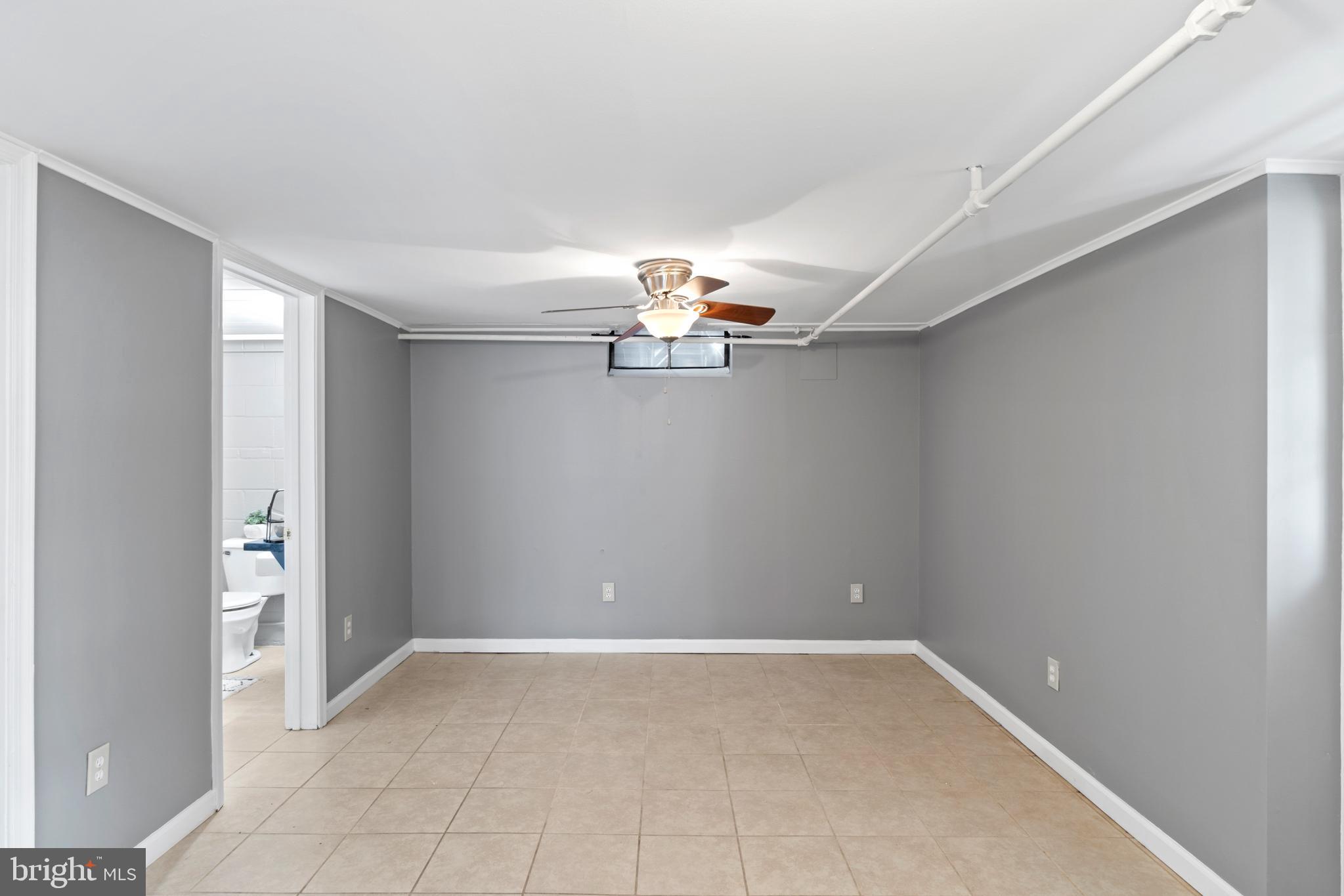 COLLEGE HEIGHTS - Residential