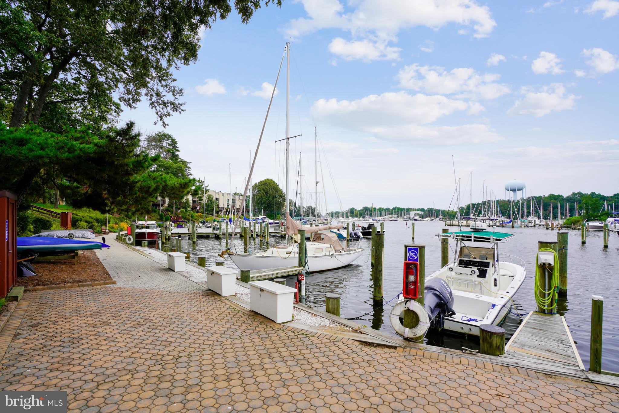 SEVERN HOUSE - Residential