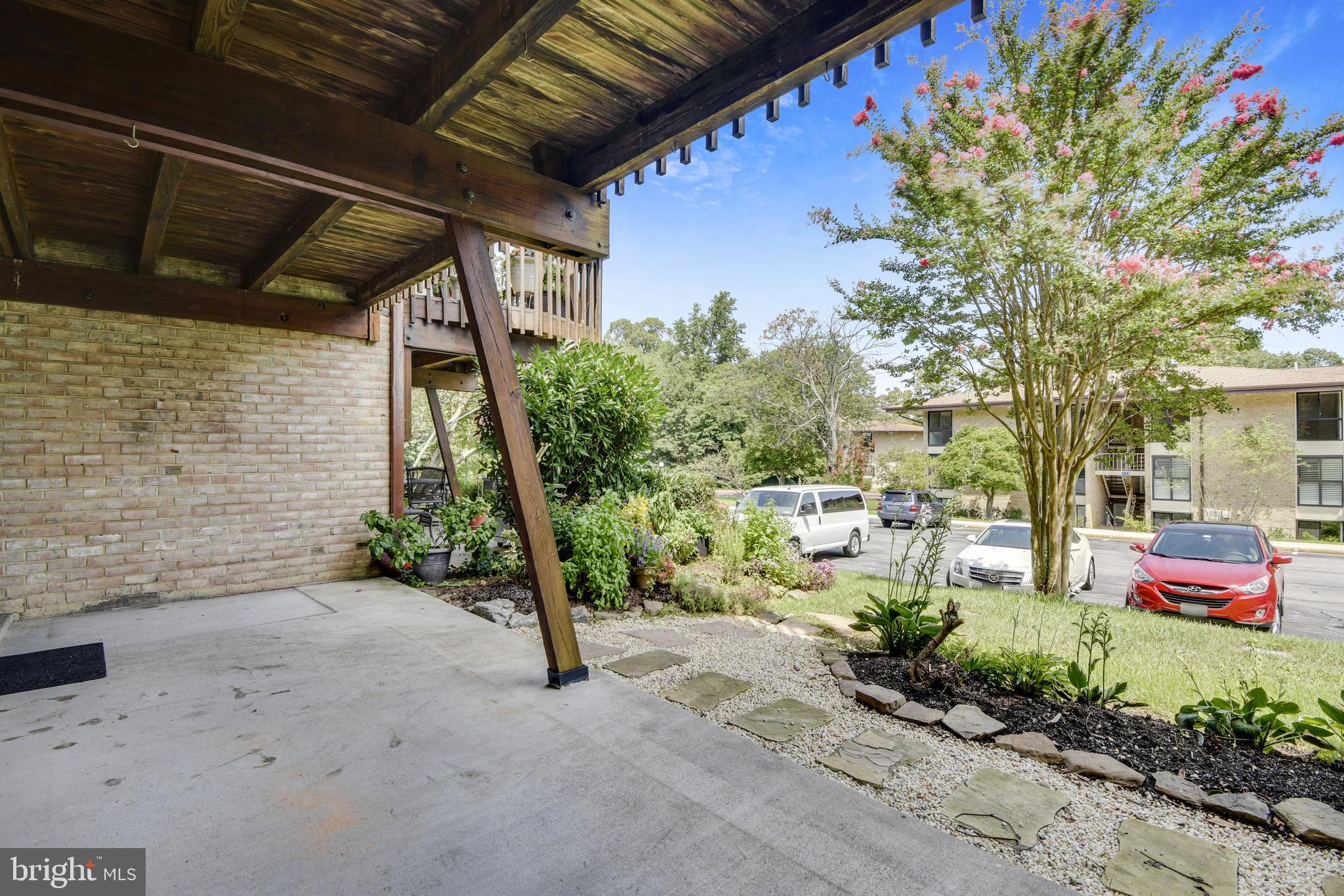 SEVERN HOUSE - Residential