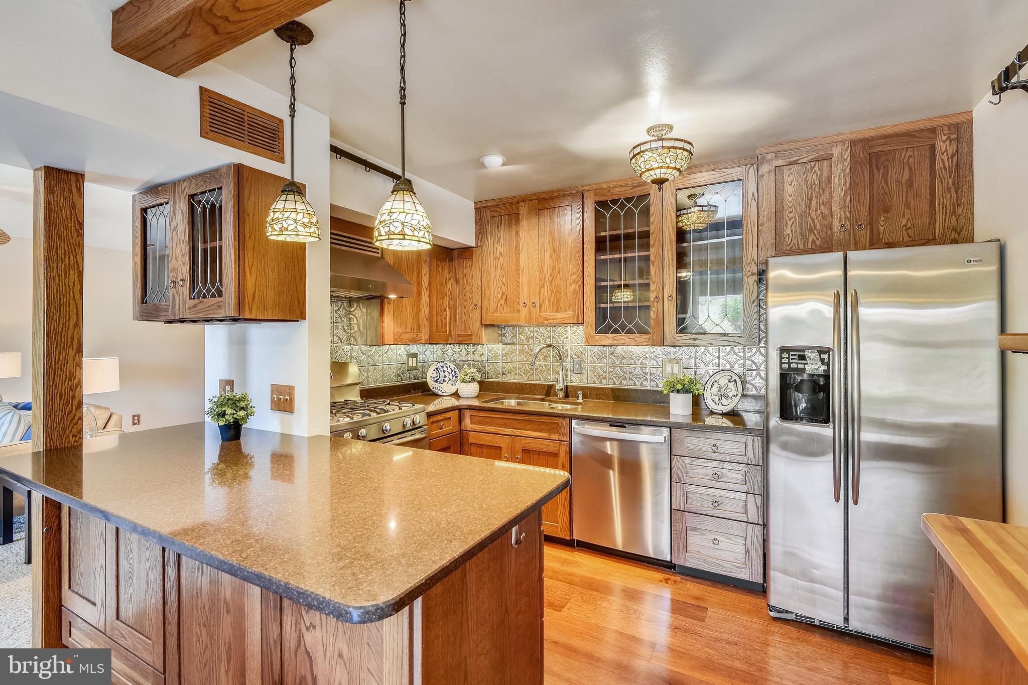 SEVERN HOUSE - Residential