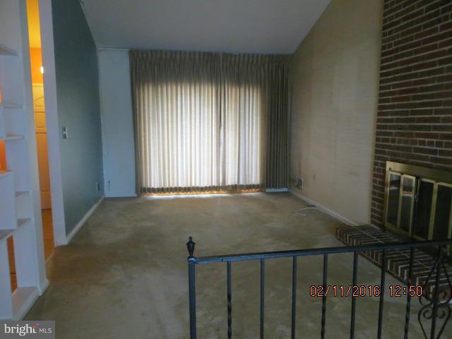 WOODMOOR ESTATES - Residential