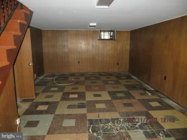 WOODMOOR ESTATES - Residential