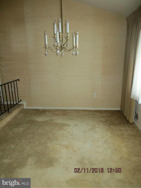 WOODMOOR ESTATES - Residential