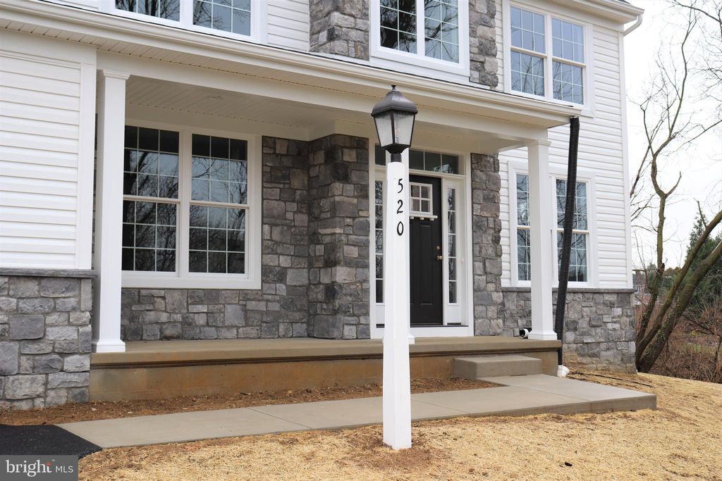 Photo of 520 SPRING HOLLOW DR #6, NEW HOLLAND, PA 17557 (MLS # PALA2027444)