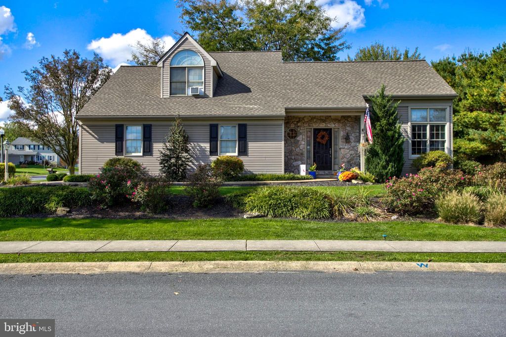 Photo of 215 Raspberry Road, Leola, PA 17540 (MLS # PALA2042362)