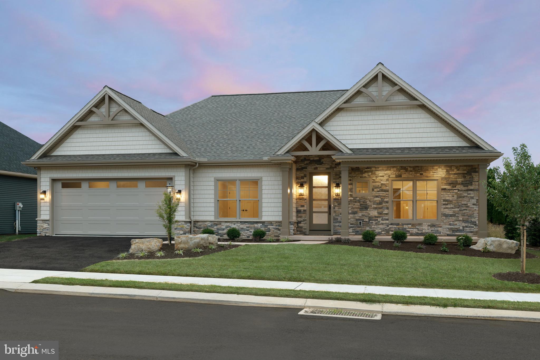 8 JACKSON COURT