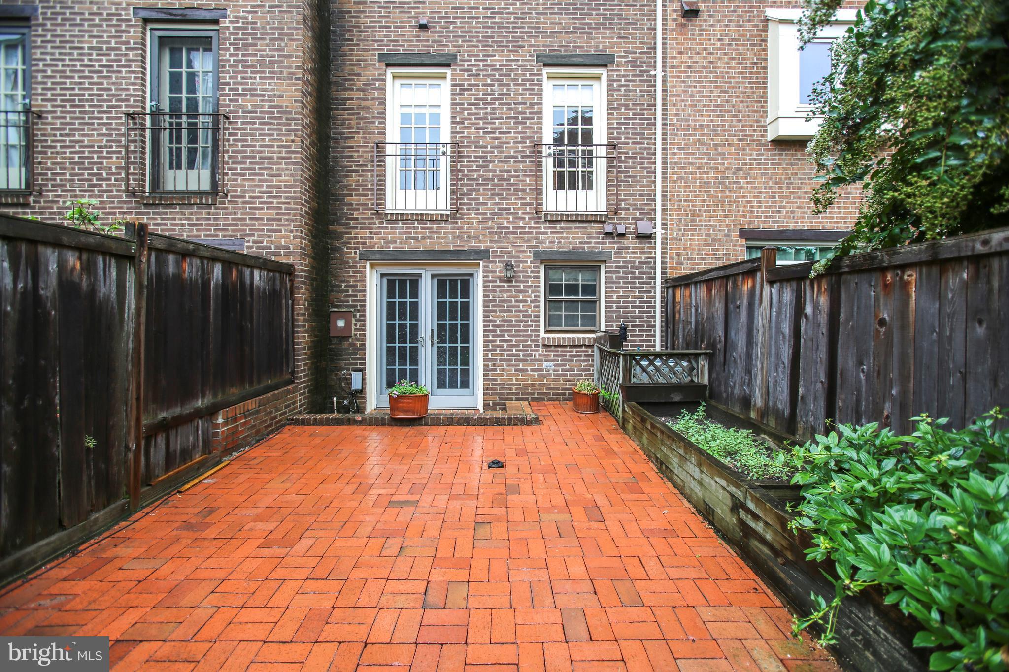 NETHERGATE - Residential