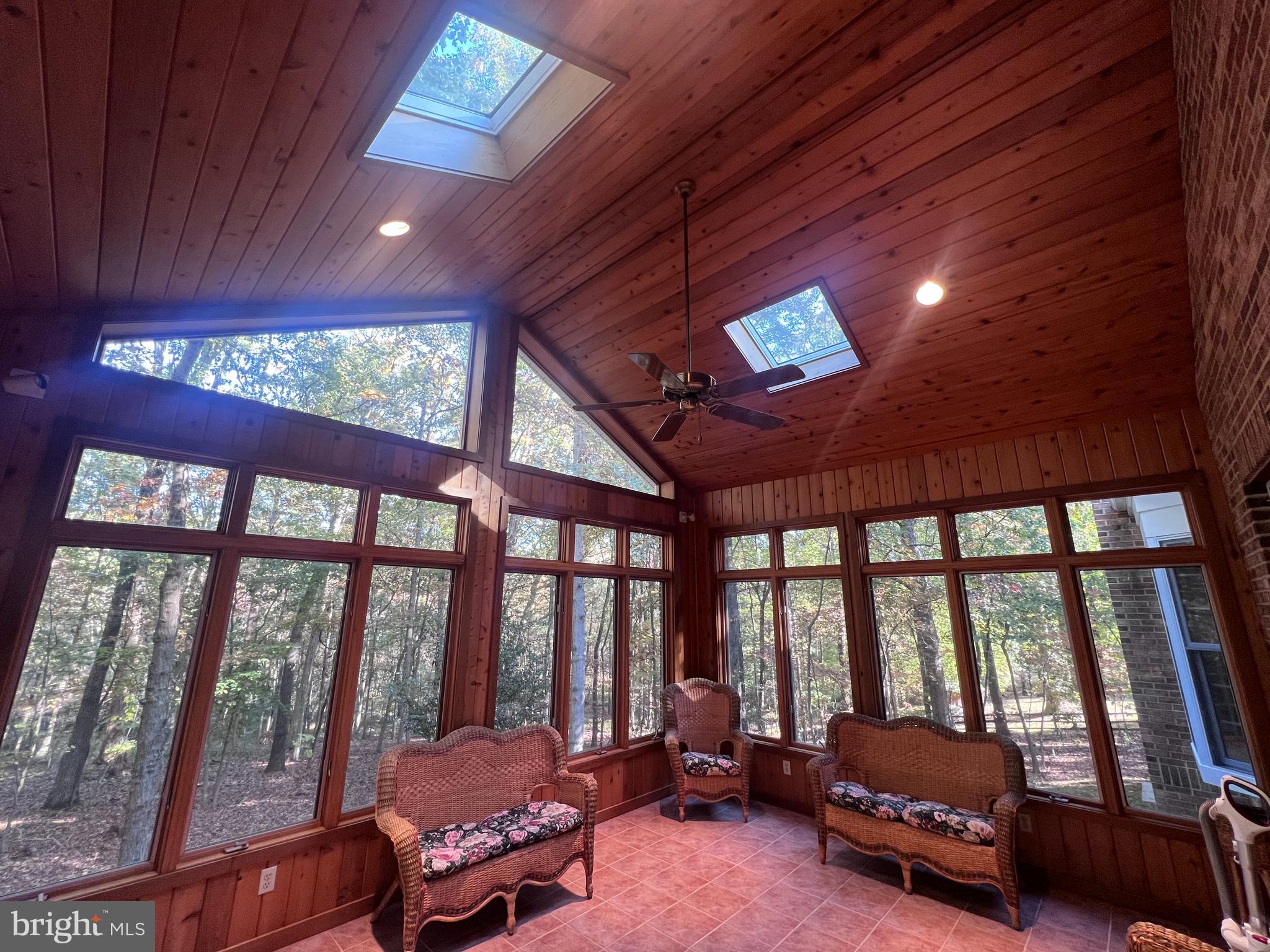 BRETTON WOODS - Residential