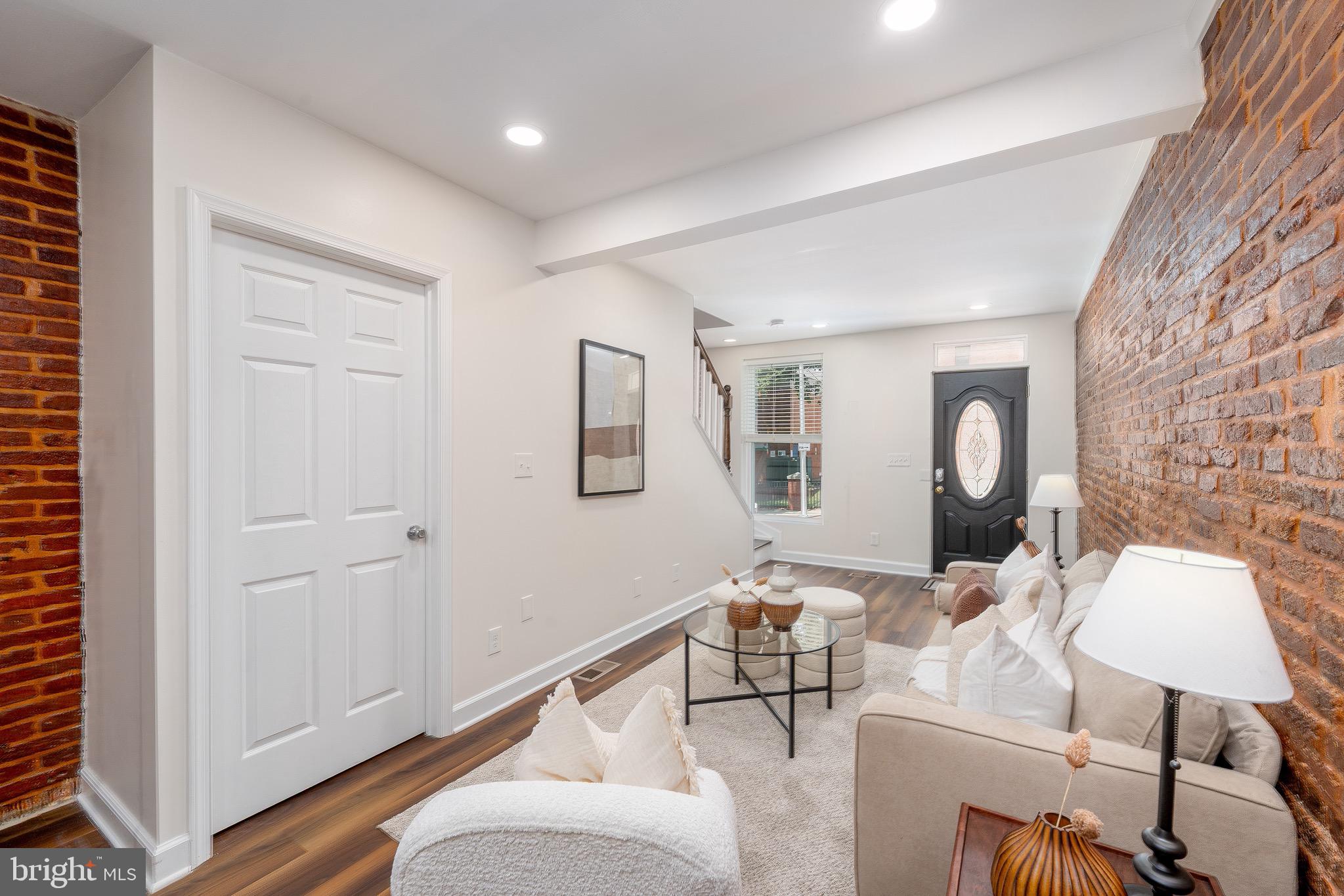 FEDERAL HILL HISTORIC DISTRICT - Residential Lease