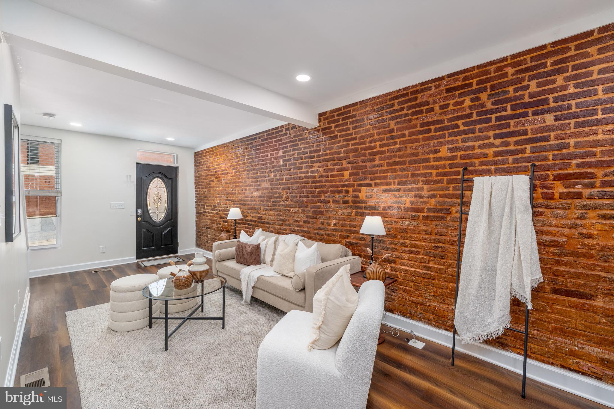 FEDERAL HILL HISTORIC DISTRICT - Residential Lease