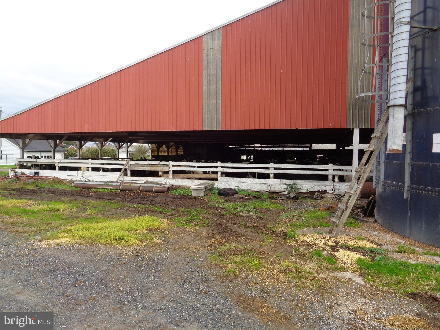 EAST HEMPFIELD TWP - Farm