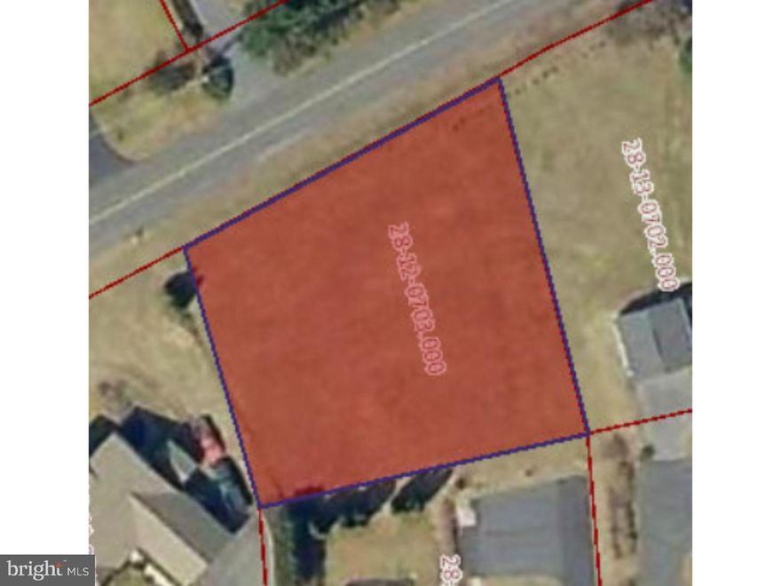 Cleared .3 acre lot ready to build in Lake Wynonah. Enjoy the lifestyle this gated community has to offer -  boating, fishing, playgrounds, pool, tennis courts and 24 hr security.