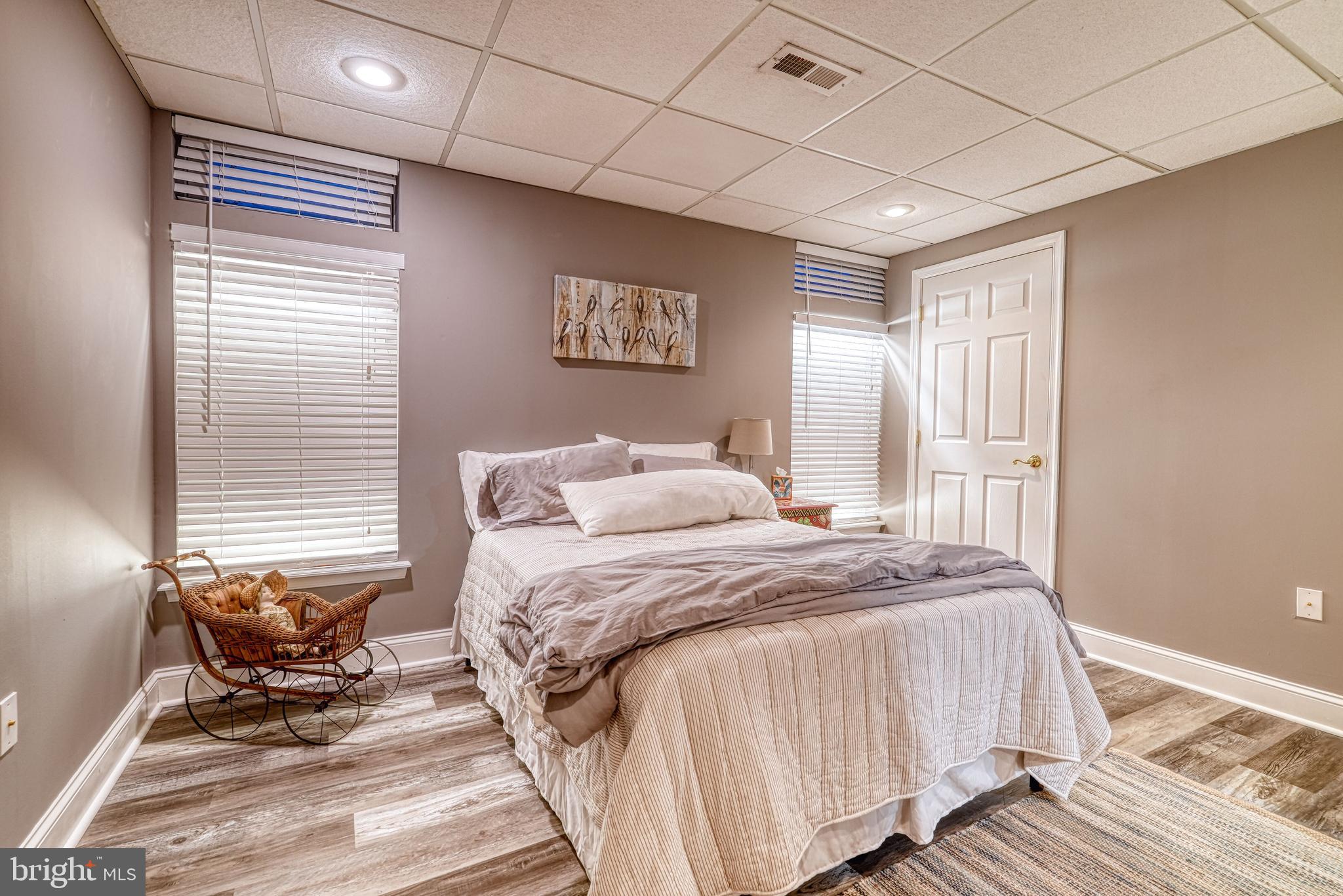 RIVERWOODS - Residential