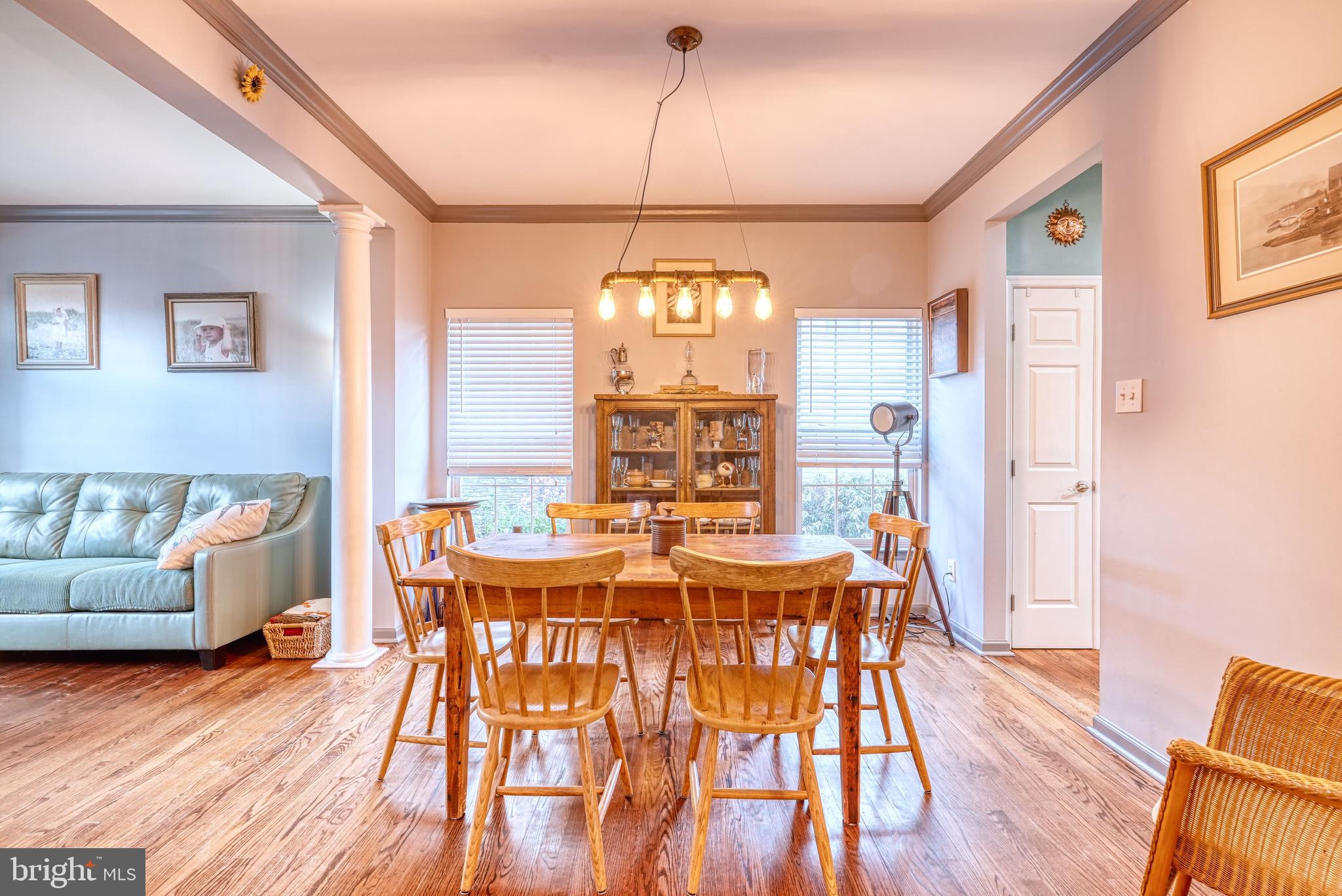 RIVERWOODS - Residential