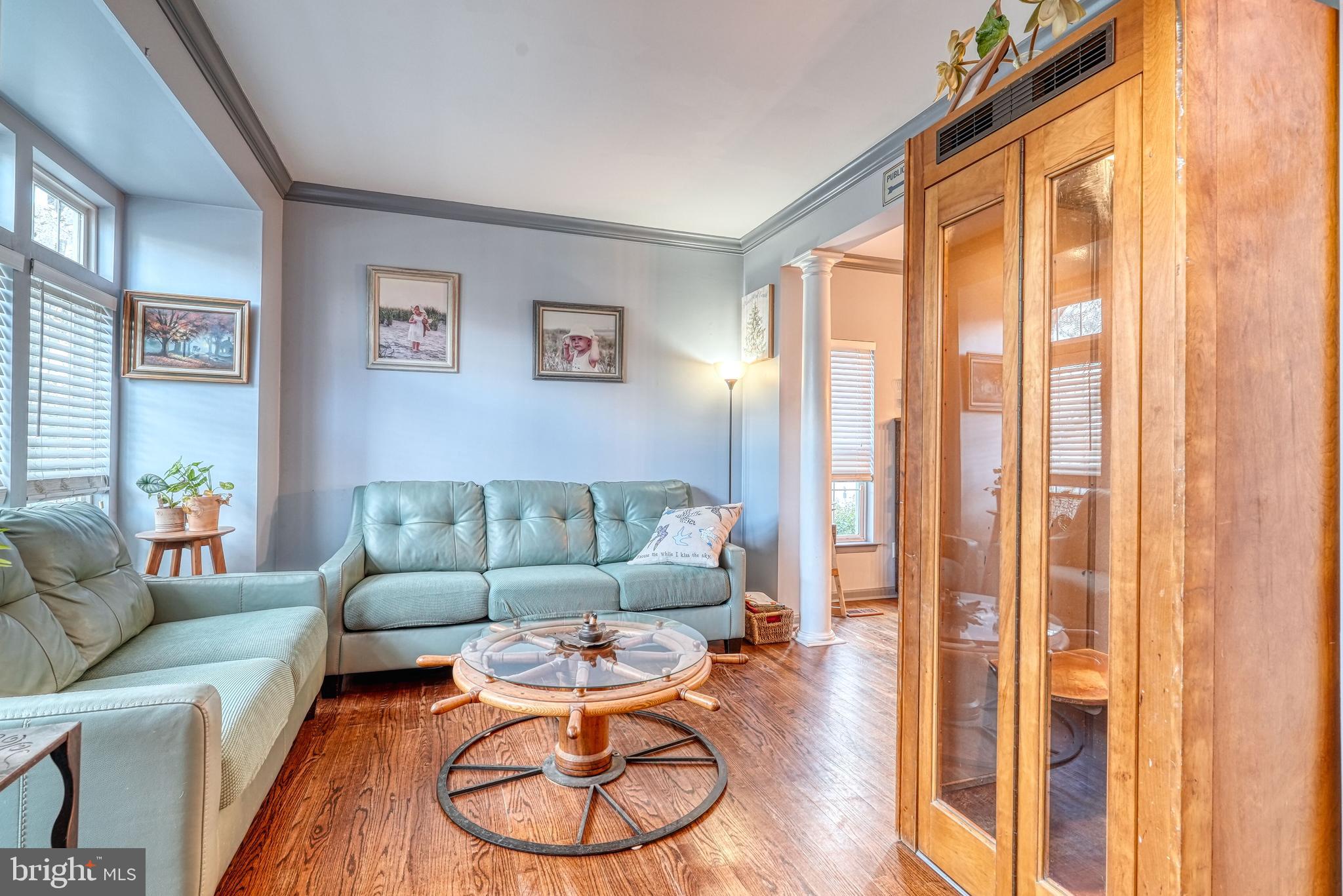 RIVERWOODS - Residential