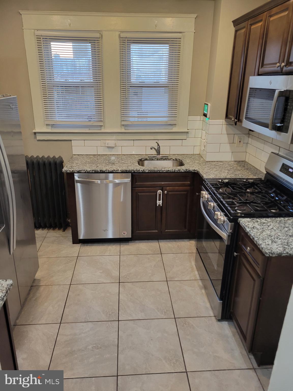 YEADON - Residential