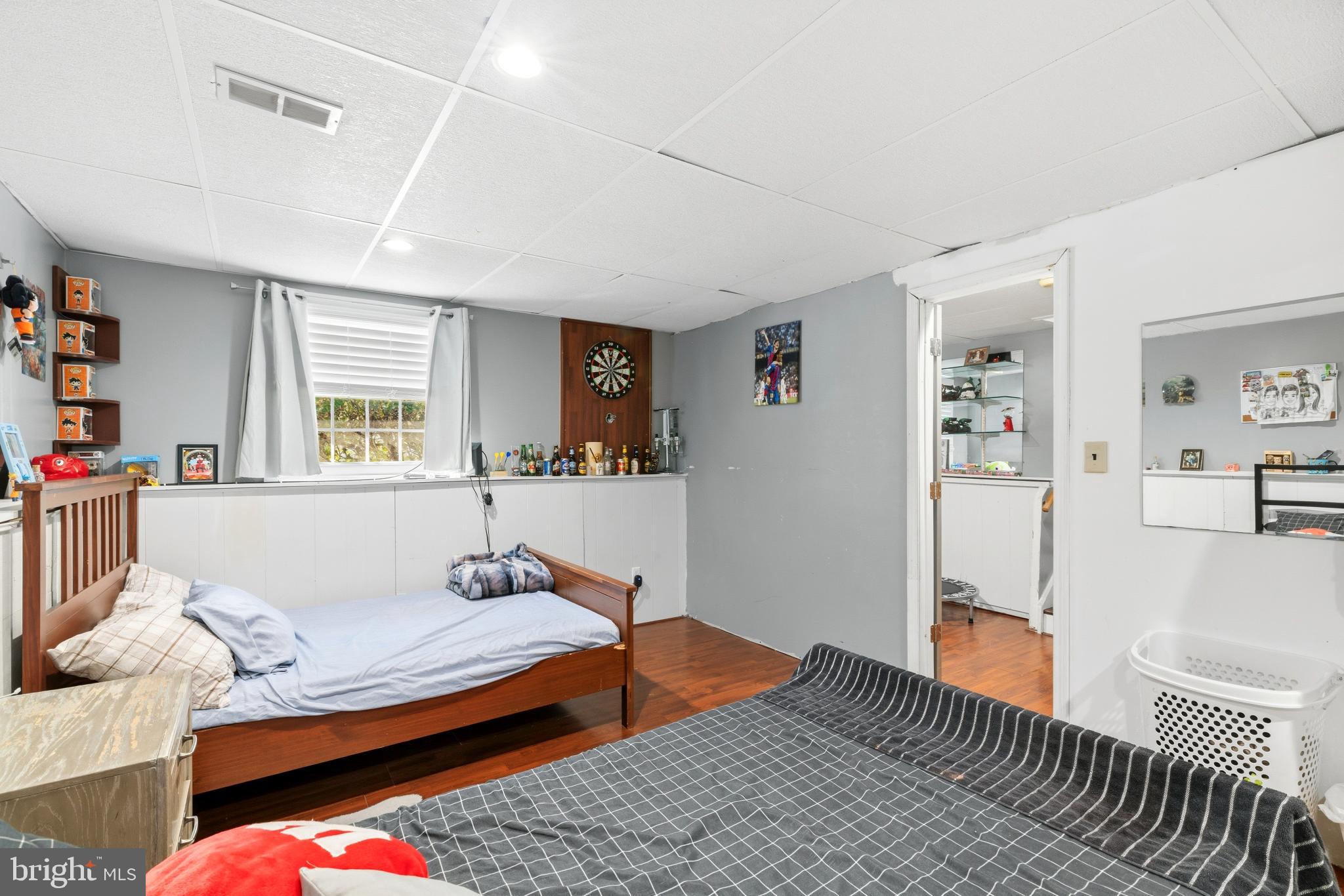 WOODBRIDGE CENTER - Residential