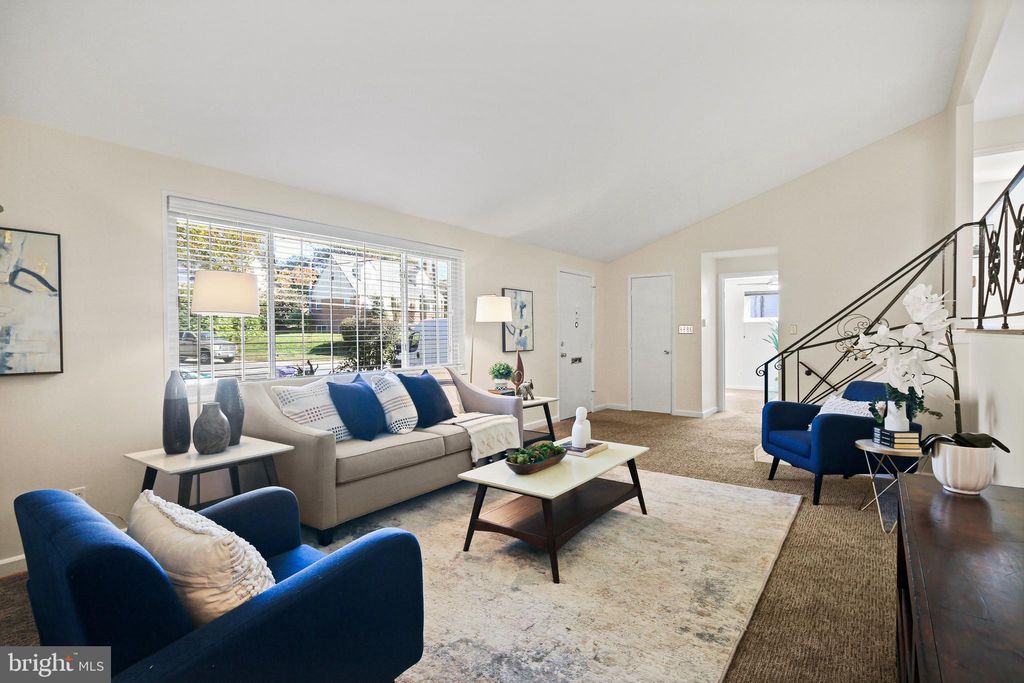 Photo of 12910 Crisfield Road, SILVER SPRING, MD 20906 (MLS # MDMC2204590)