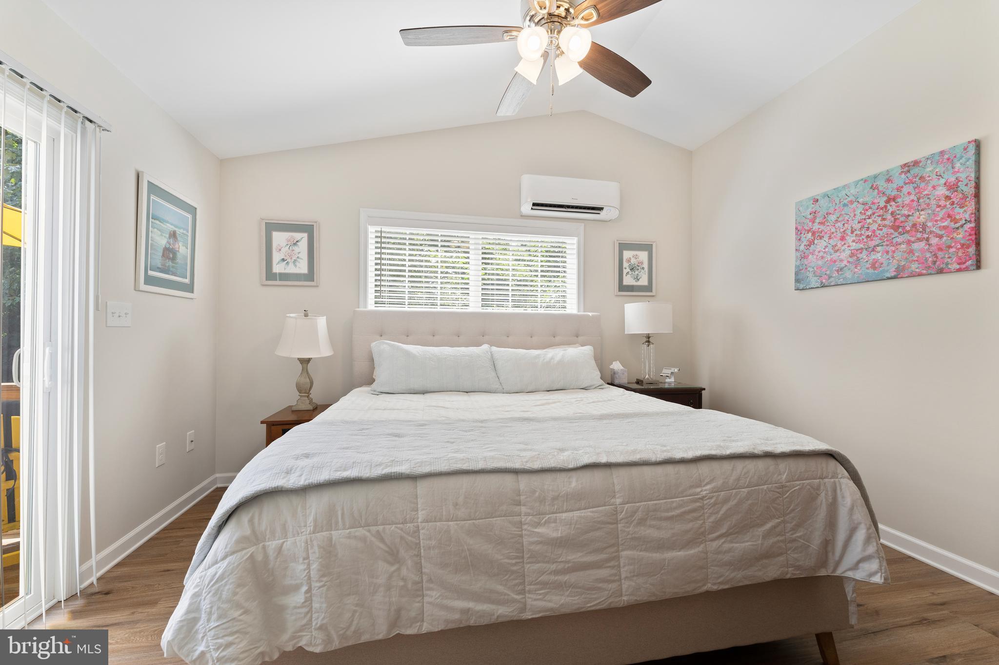 WESTMORELAND SHORES - Residential