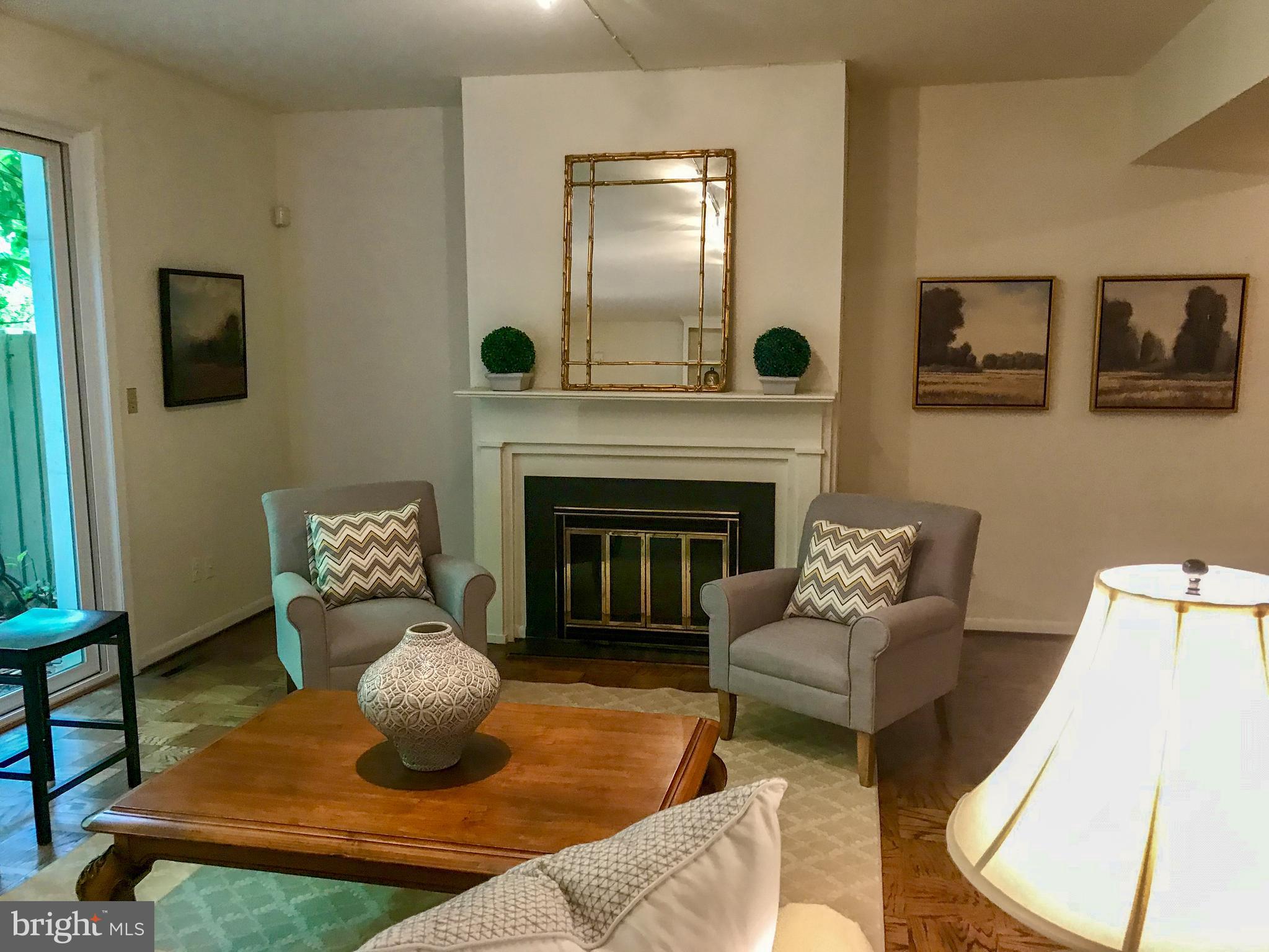 CROSS KEYS - Residential