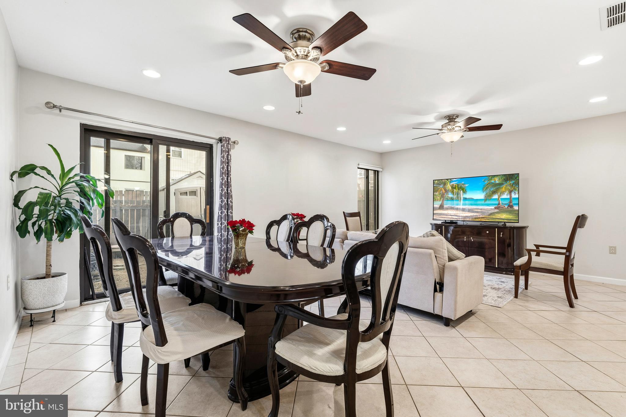 LAYTONIA - Residential