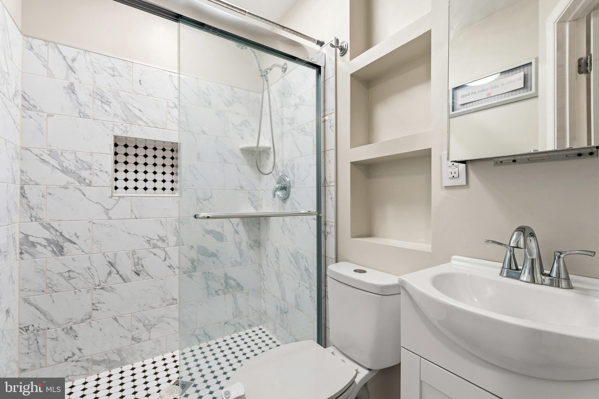 LAYTONIA - Residential