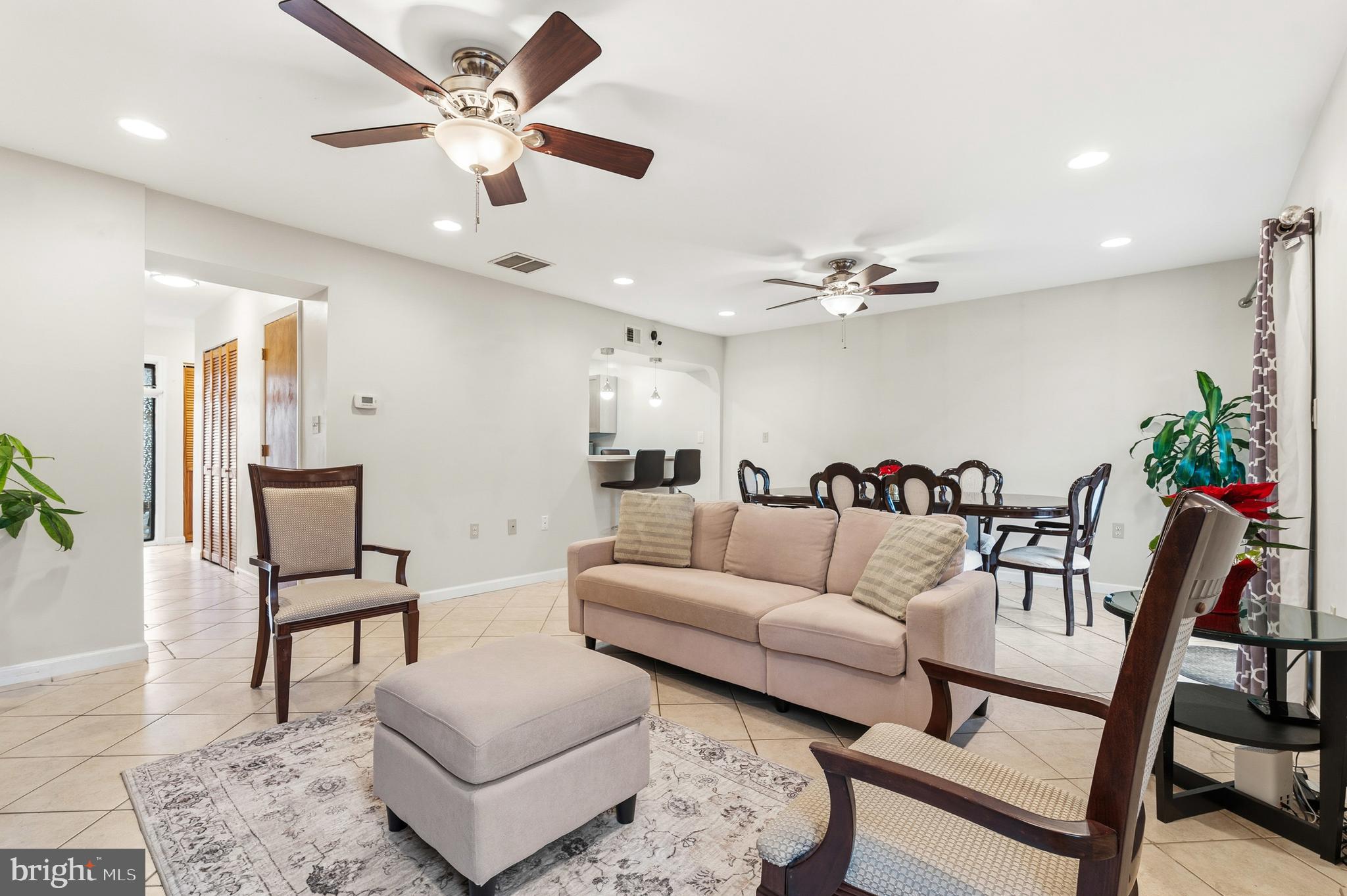 LAYTONIA - Residential