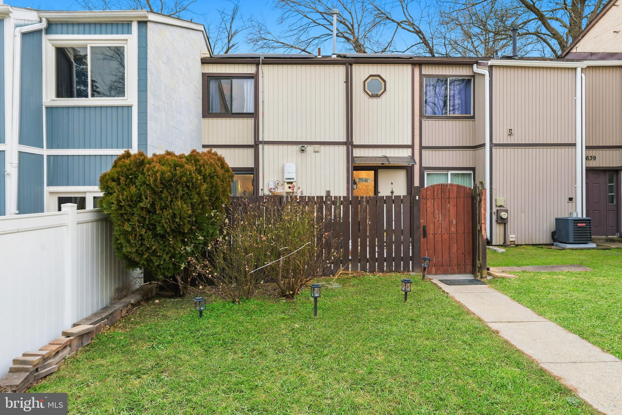 LAYTONIA - Residential