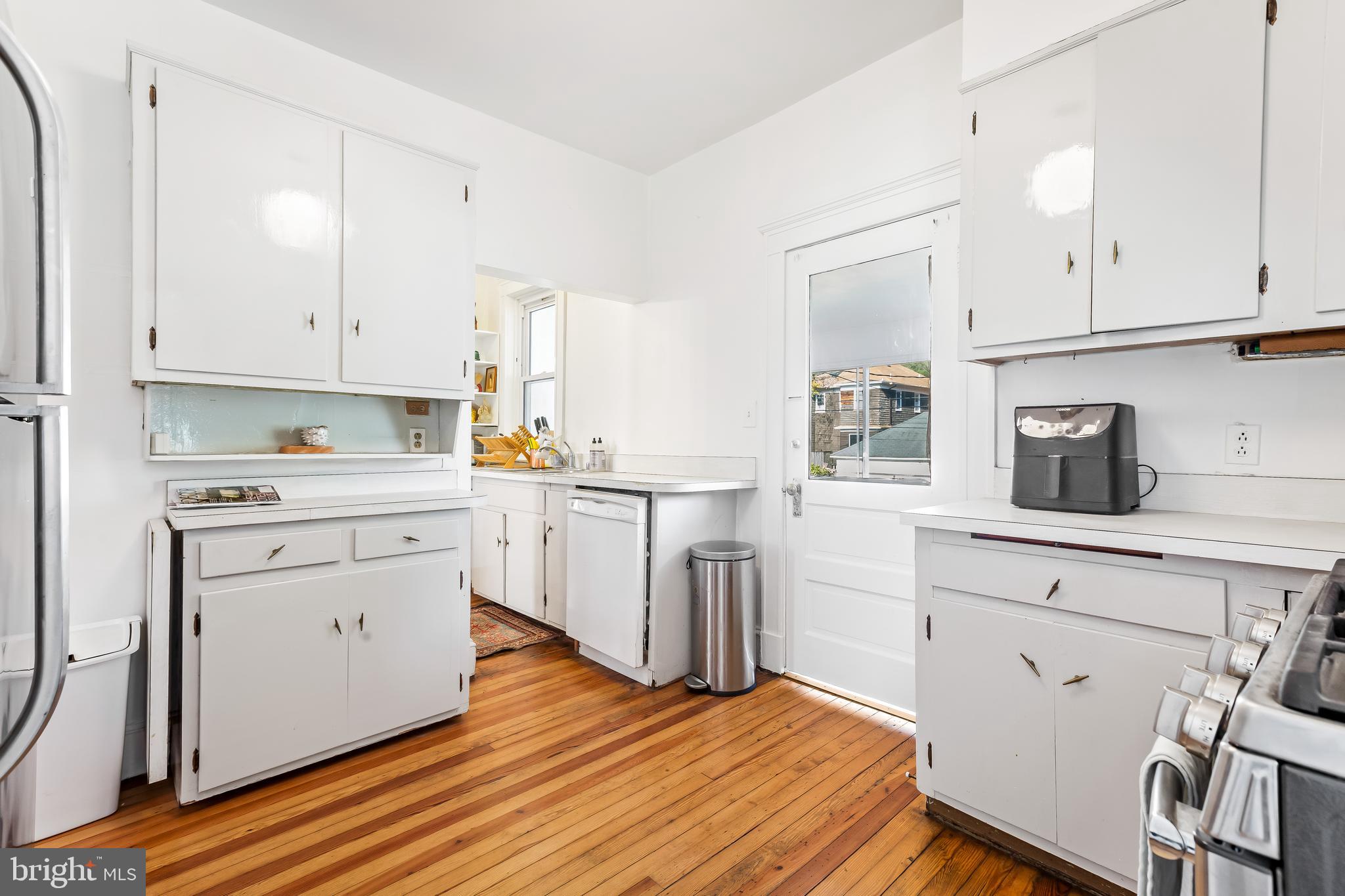 TUXEDO PARK - Residential Lease