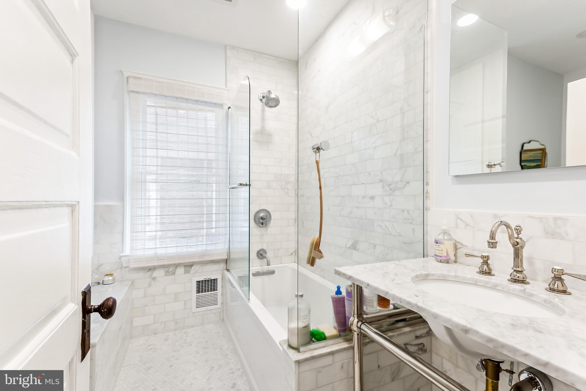 TUXEDO PARK - Residential Lease