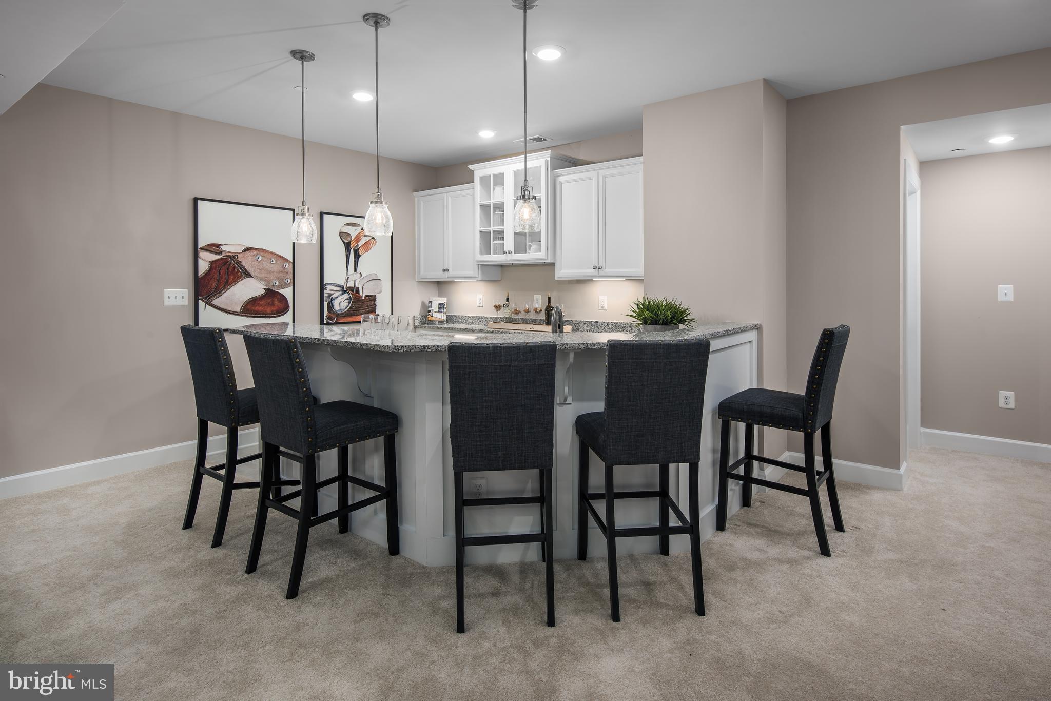 WESTMOUNT - Residential