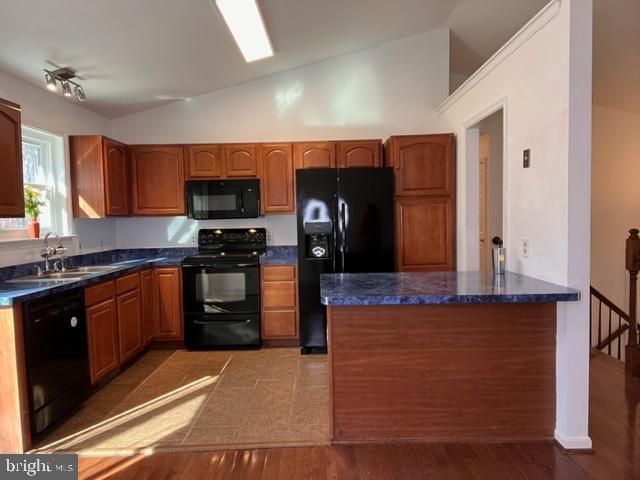 OAKLAND PARK - Residential