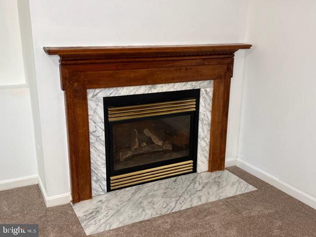 OAKLAND PARK - Residential