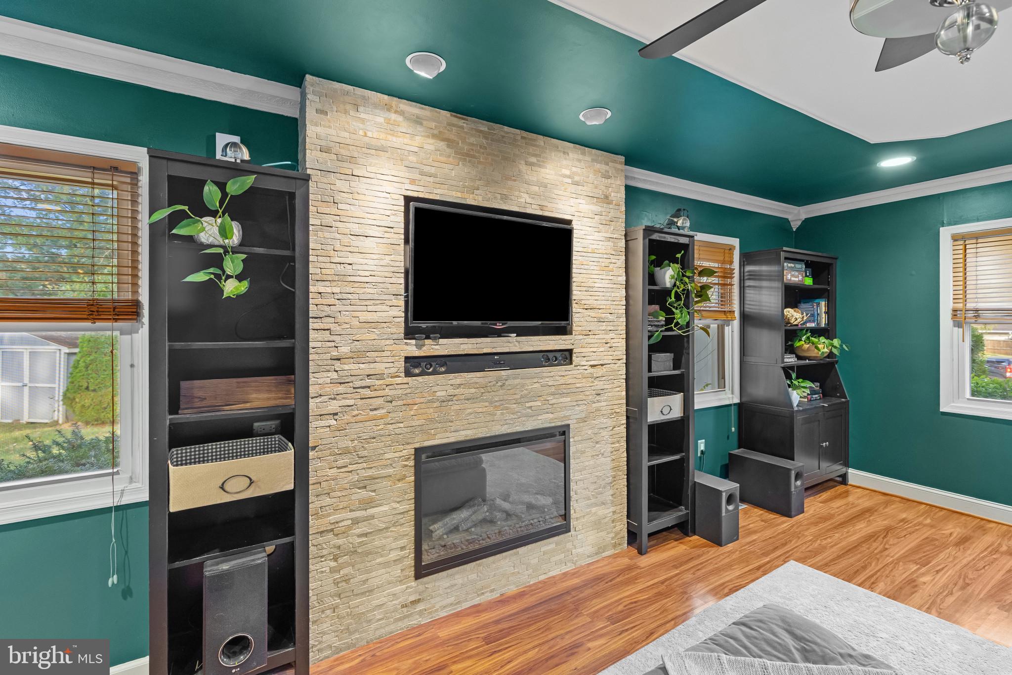 CHAPEL FORGE AT BELAIR - Residential