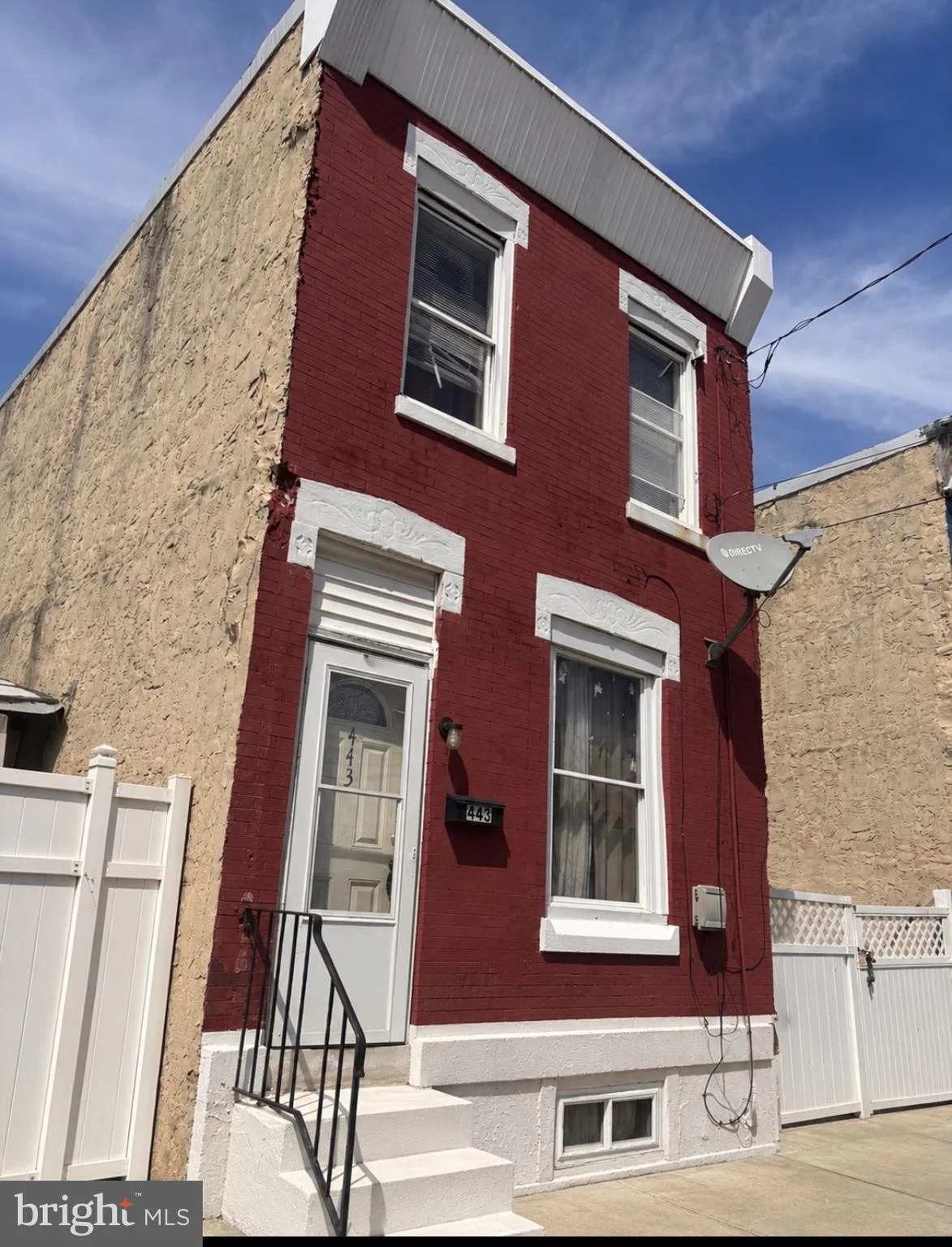 443 E Cambria Street