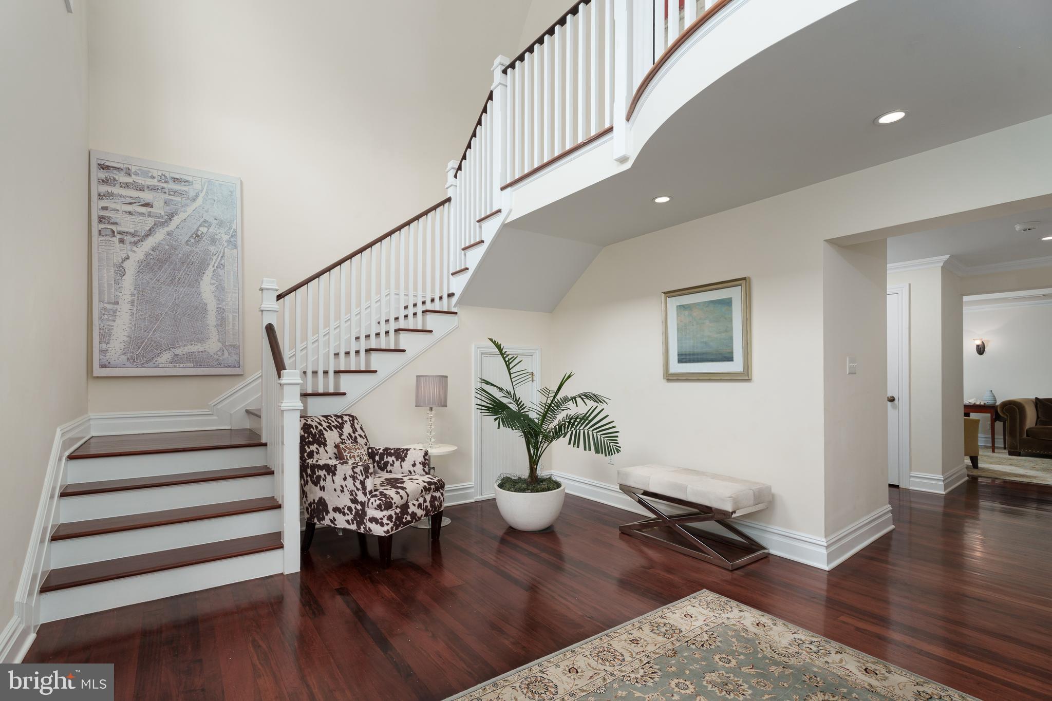 8 FLANDERS VALLEY COURT