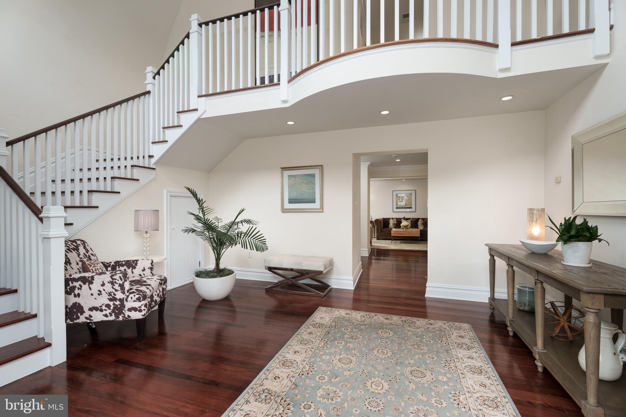 8 FLANDERS VALLEY COURT