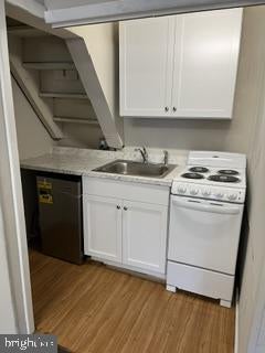 5526 MASTER STREET - Photo 3