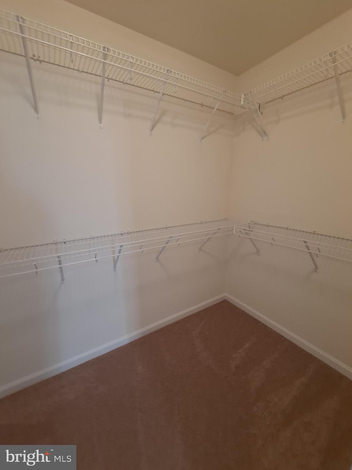 LADYSMITH VILLAGE - Residential Lease