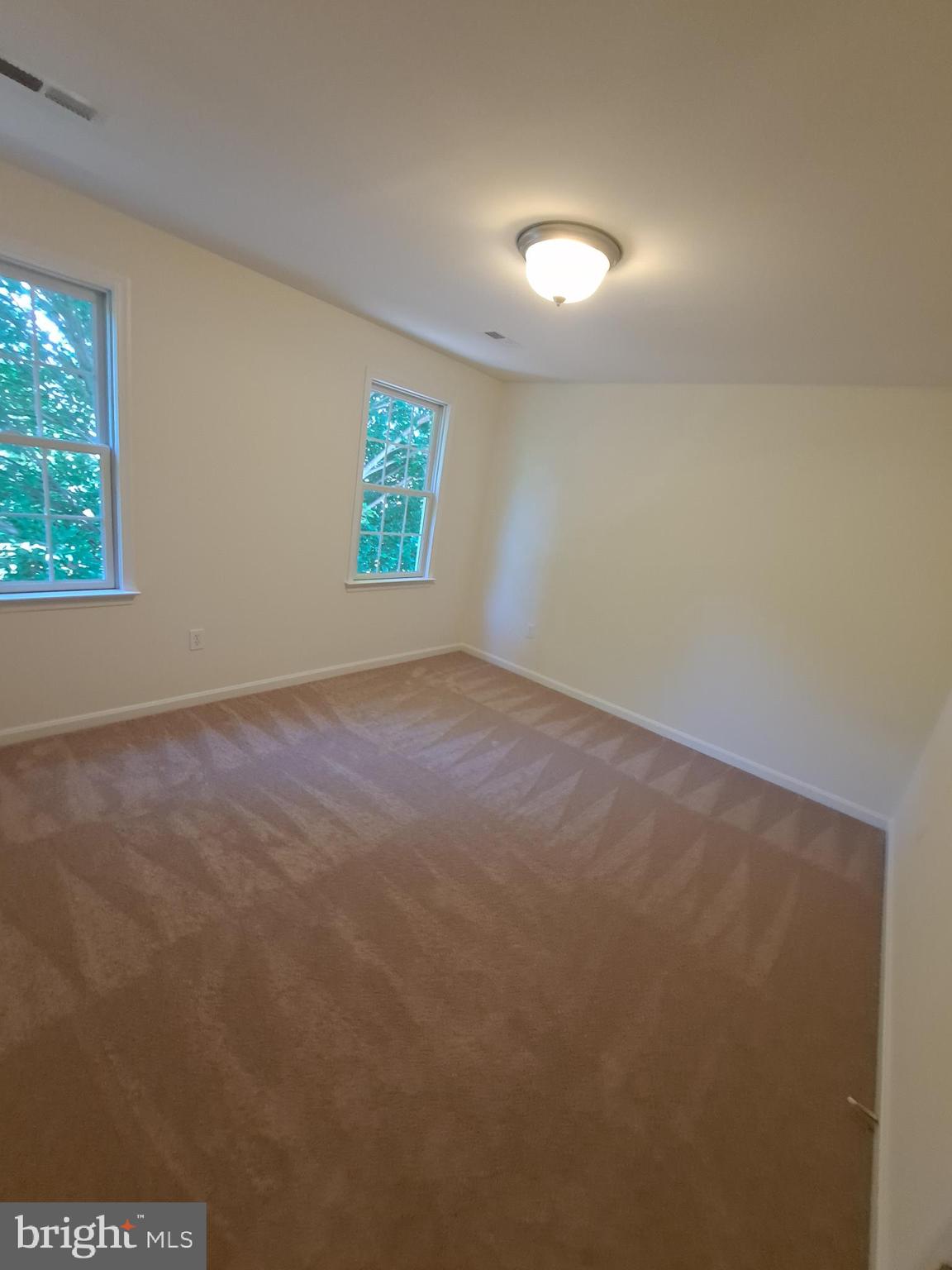 LADYSMITH VILLAGE - Residential Lease