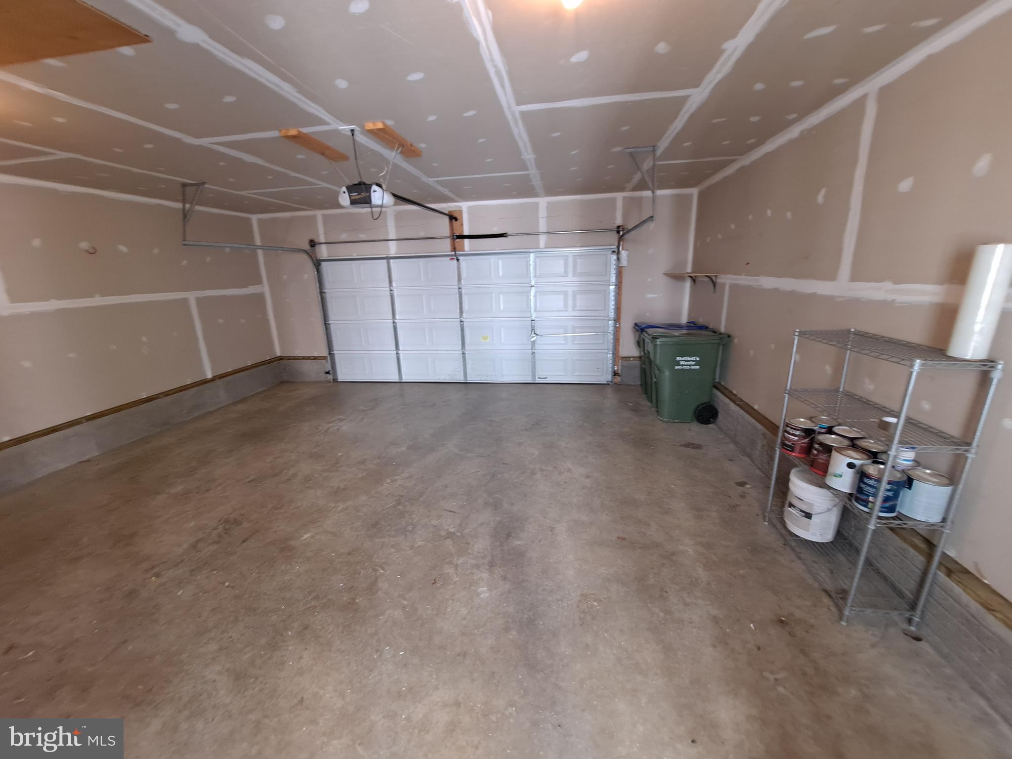 LADYSMITH VILLAGE - Residential Lease