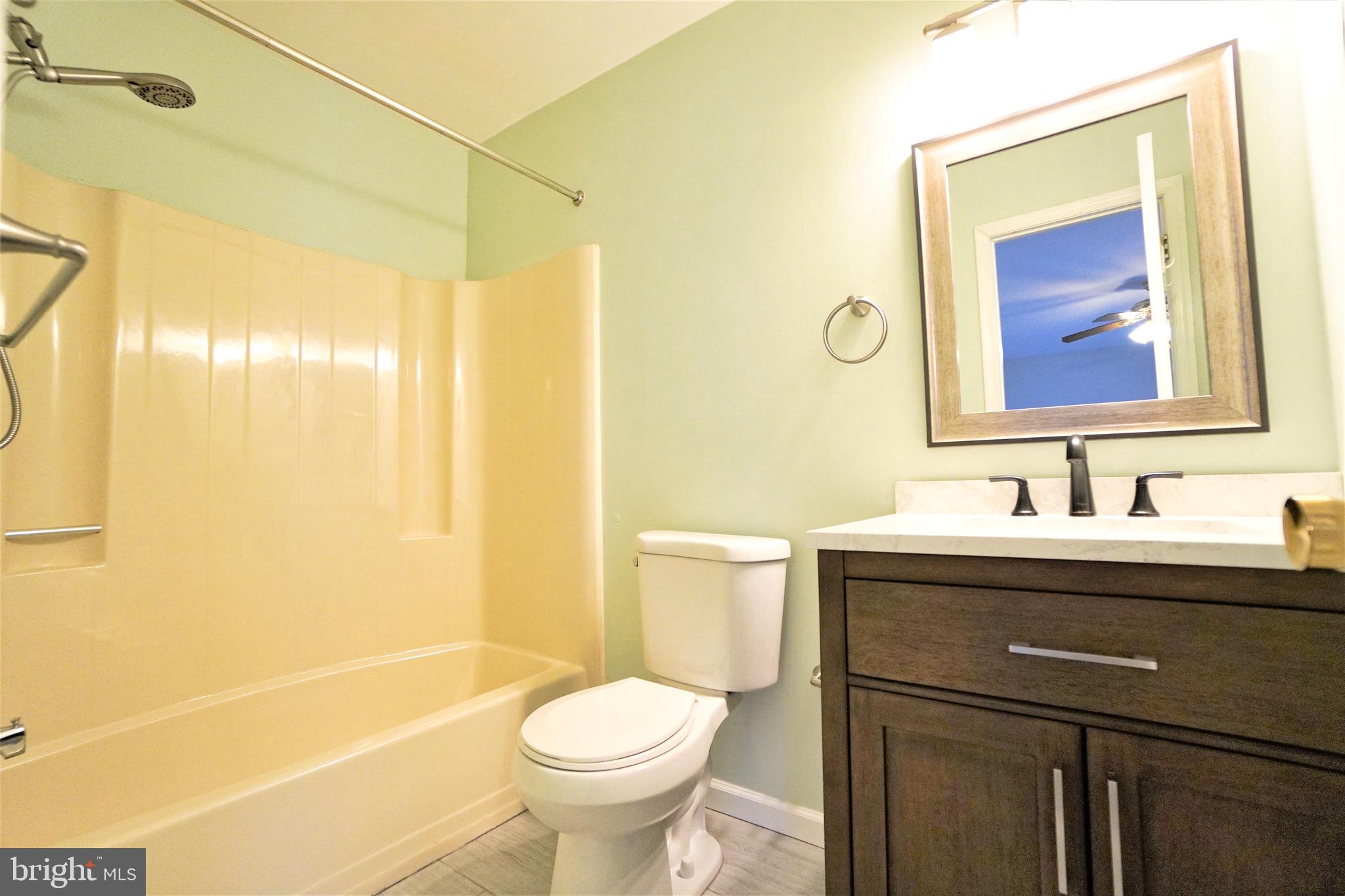 THE HIGHLANDS - Residential