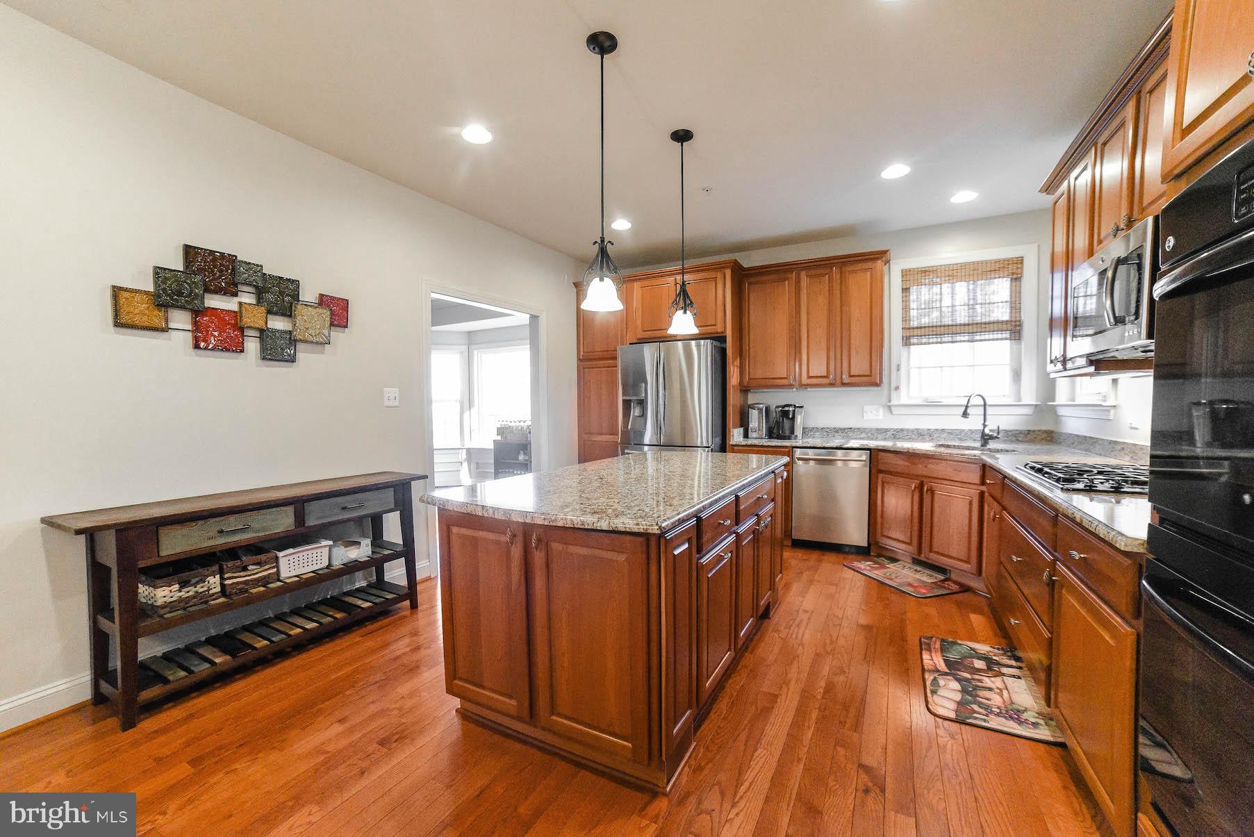 FOREST KNOLLS TWO - Residential