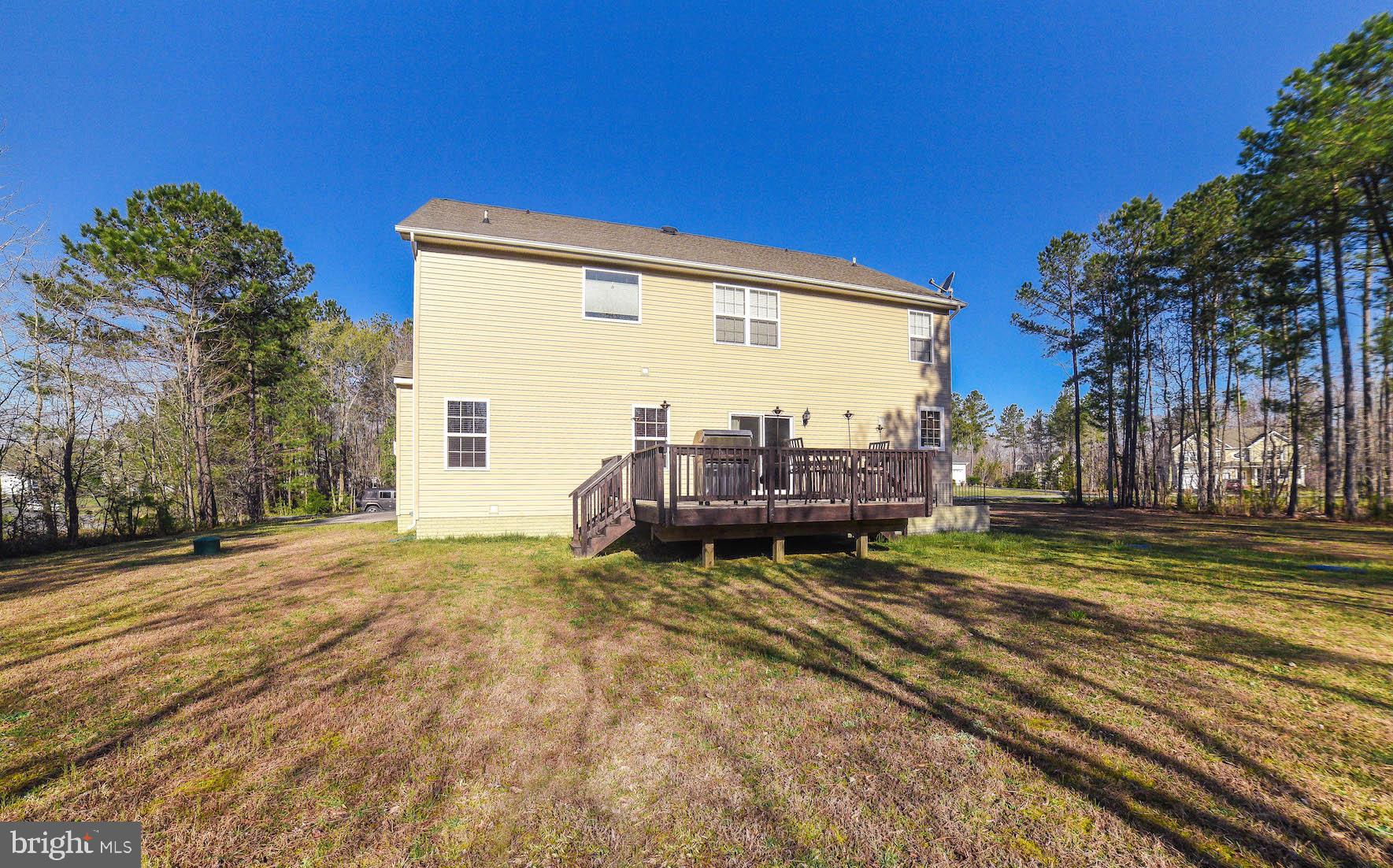 FOREST KNOLLS TWO - Residential