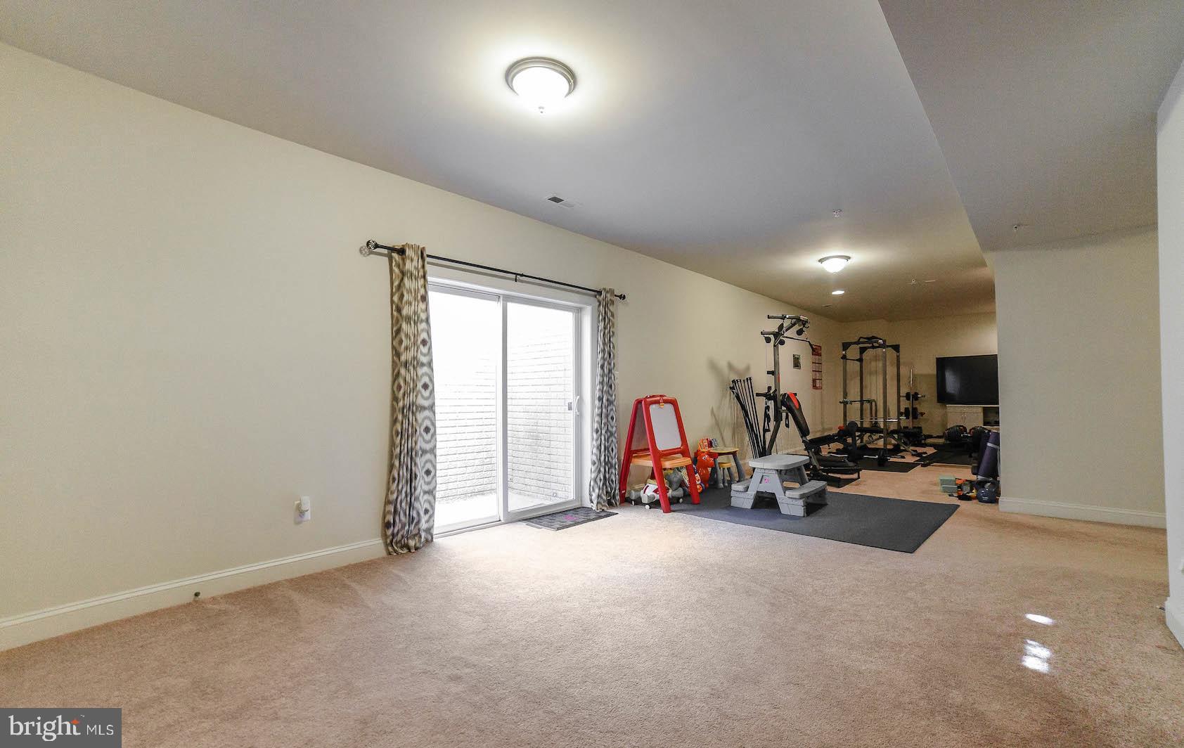 FOREST KNOLLS TWO - Residential