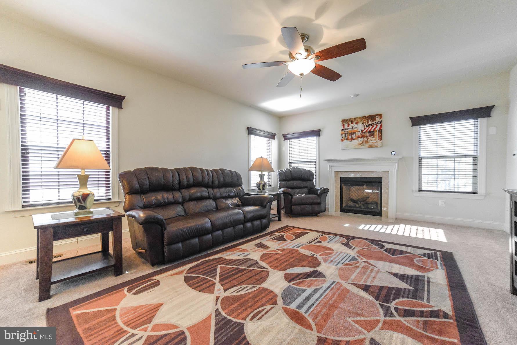 FOREST KNOLLS TWO - Residential