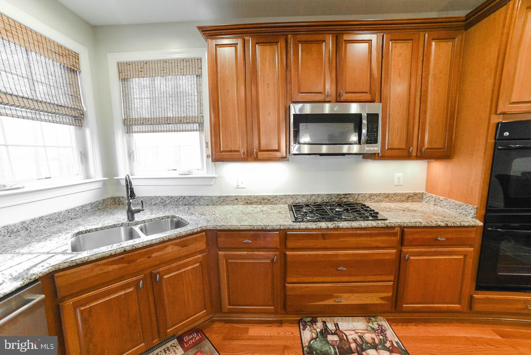 FOREST KNOLLS TWO - Residential